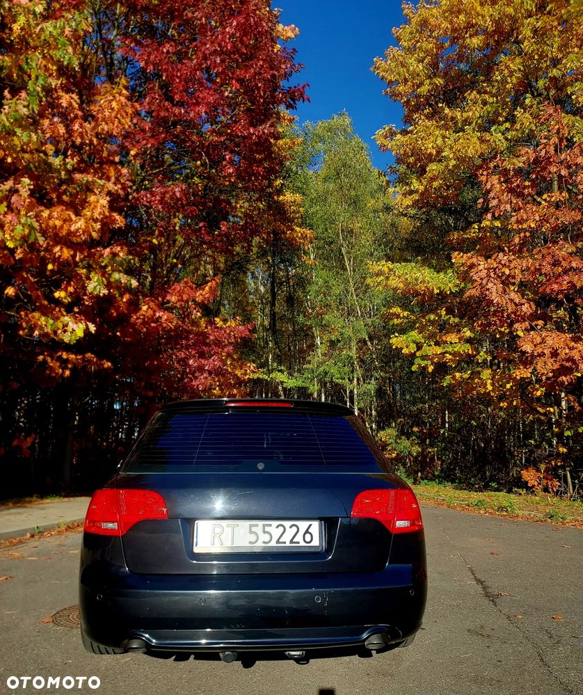Audi A4 Avant - 6