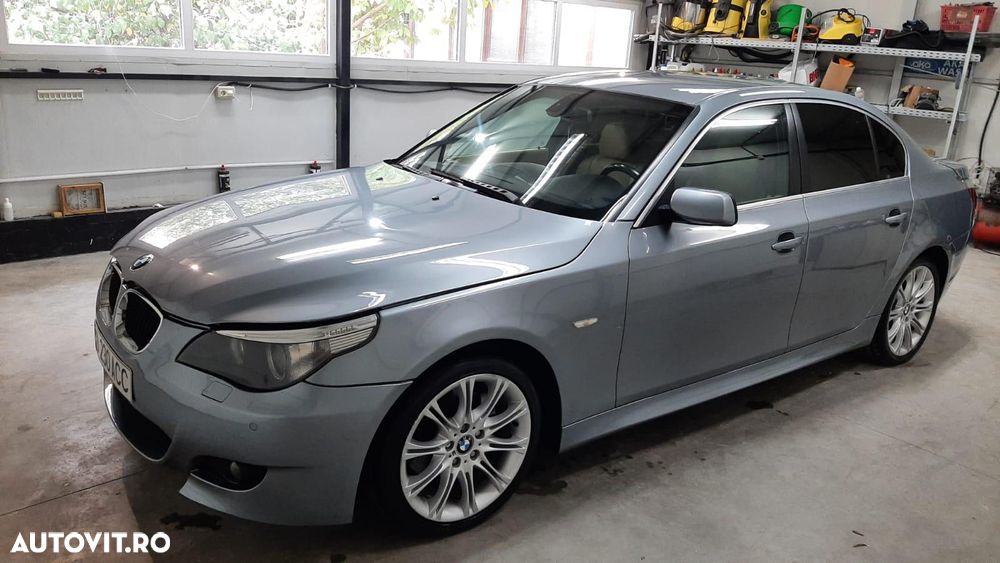 BMW Seria 5 530iA - 4
