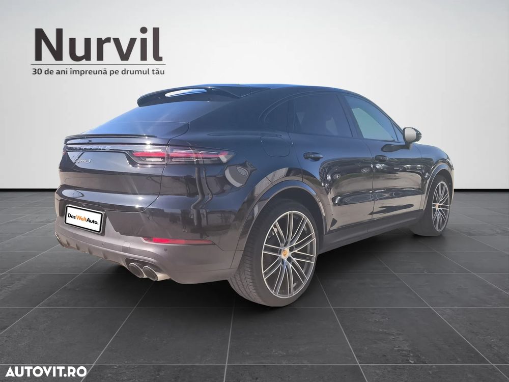 Porsche Cayenne - 5