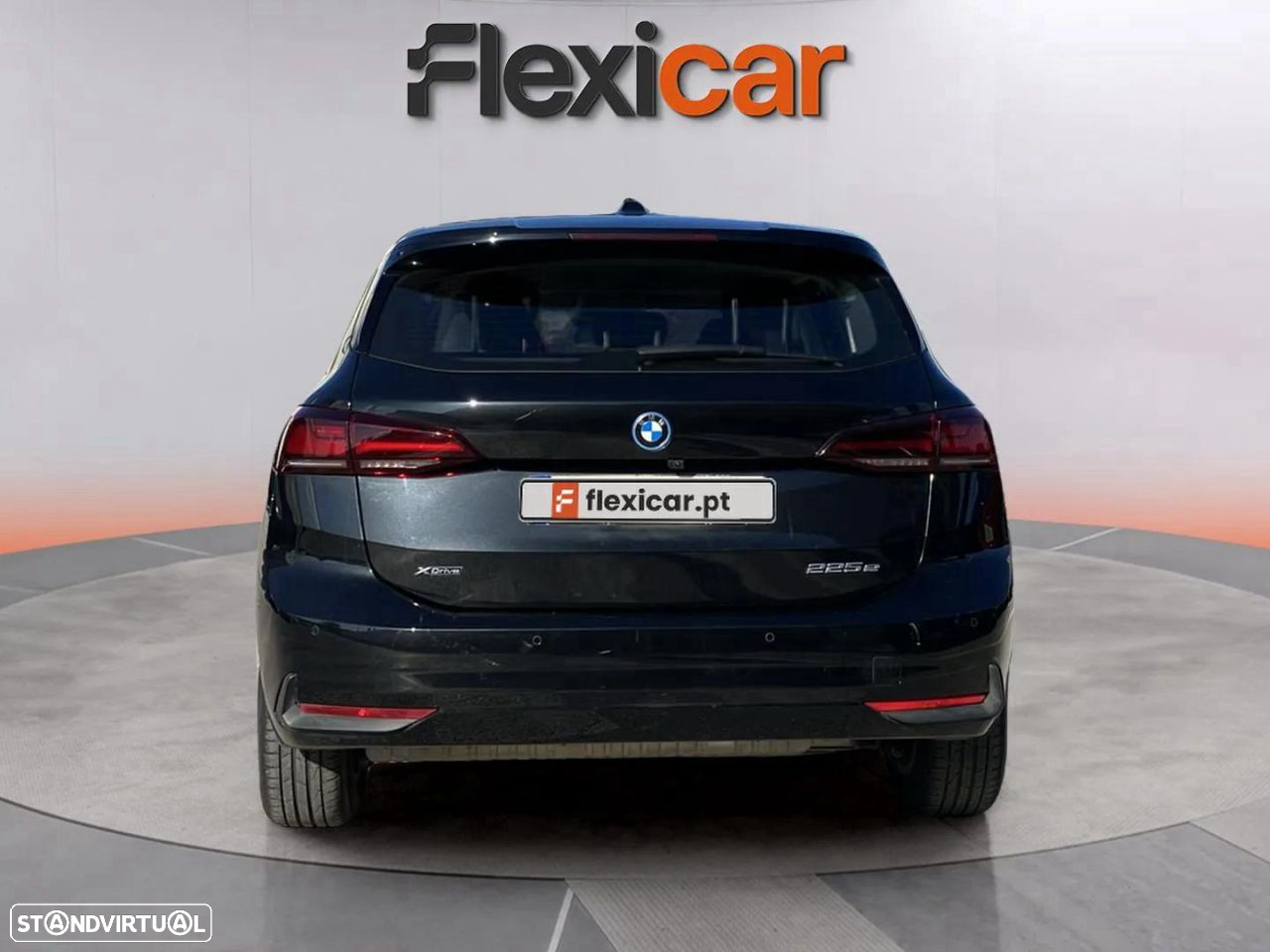 BMW 225xe Active Tourer - 8