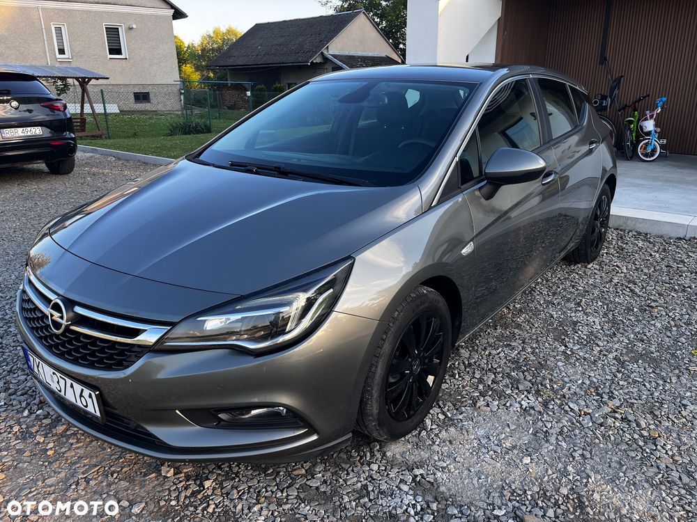 Opel Astra 1.4 T Dynamic S&S - 15