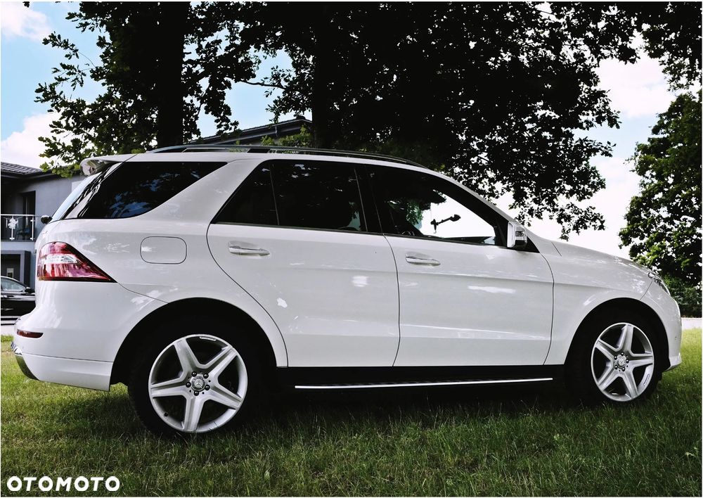 Mercedes-Benz ML 350 BlueEff 4-Matic - 4
