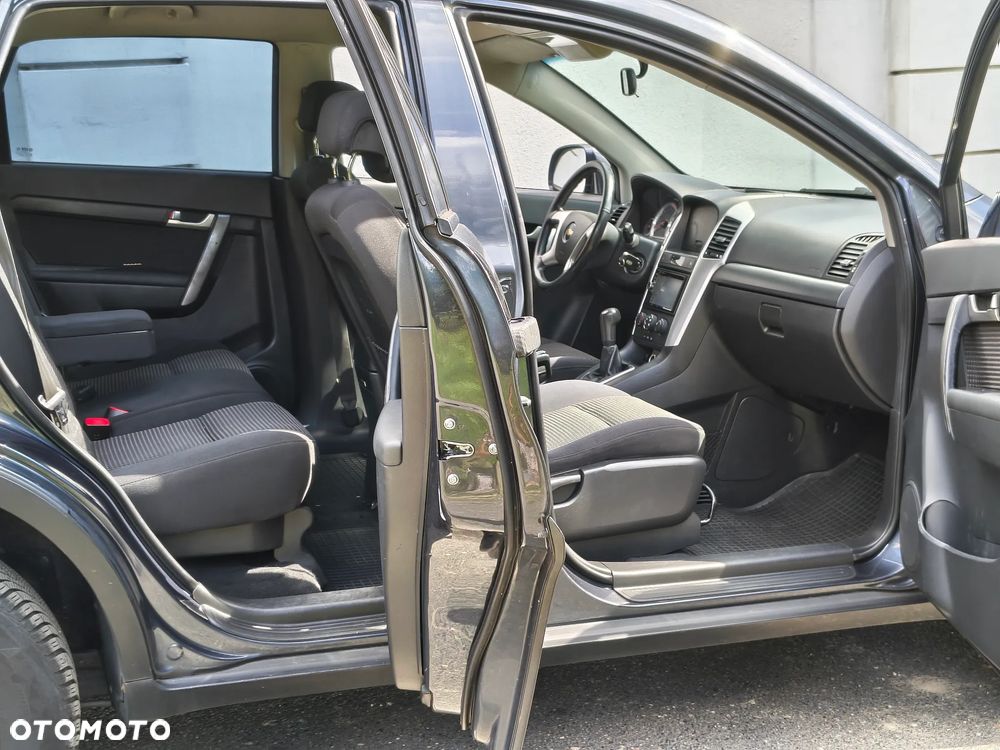 Chevrolet Captiva 2.4 2WD 5 Sitzer LS - 10