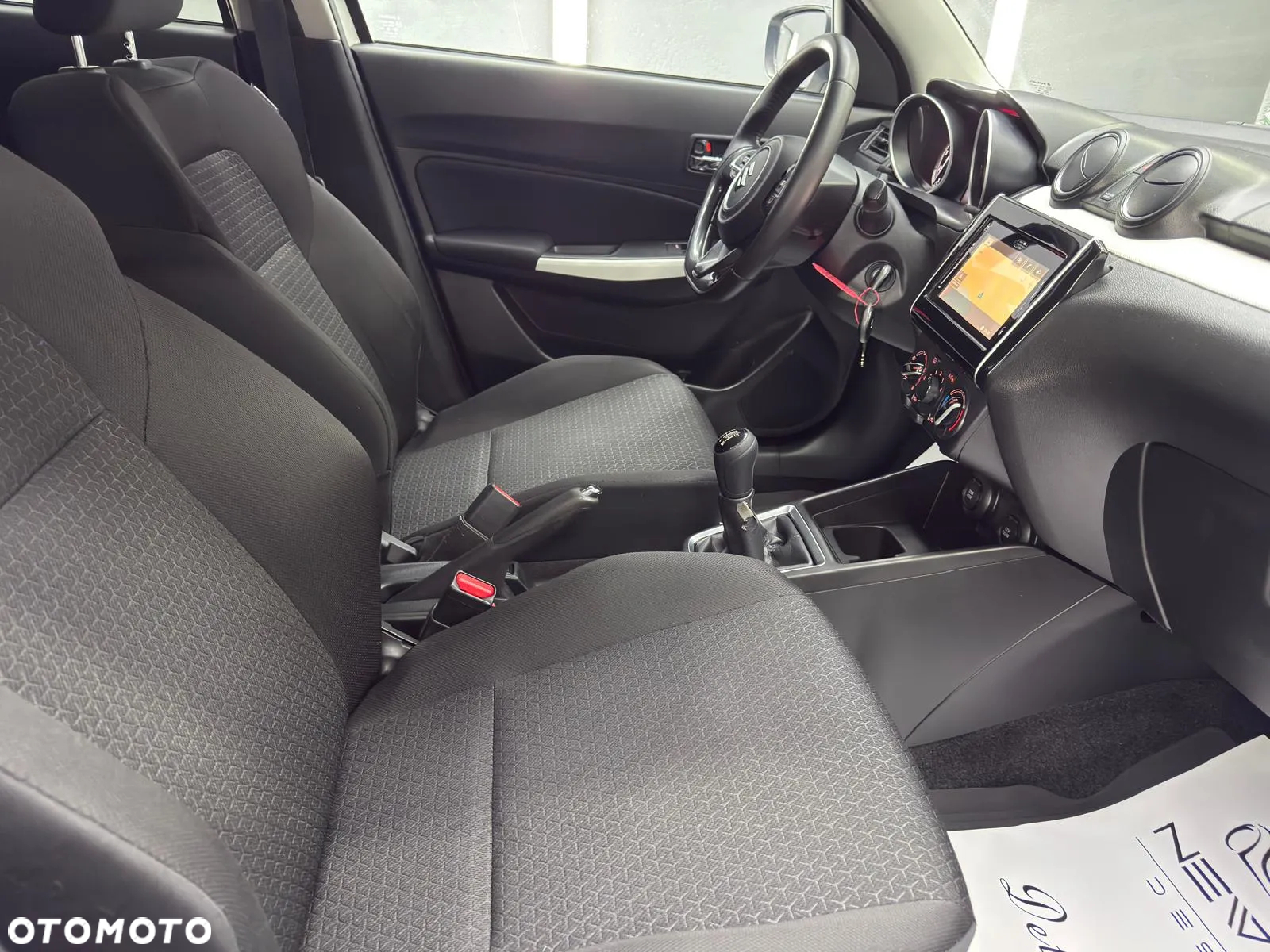 Suzuki Swift 1.2 Dualjet Comfort - 29