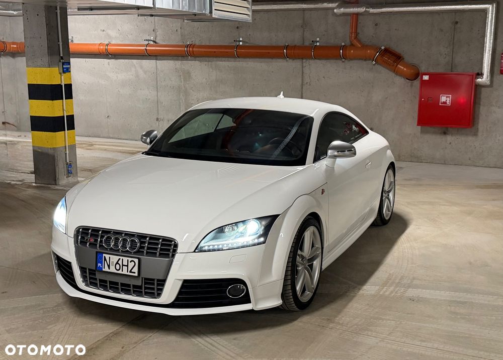 Audi TT S Coupé - 1