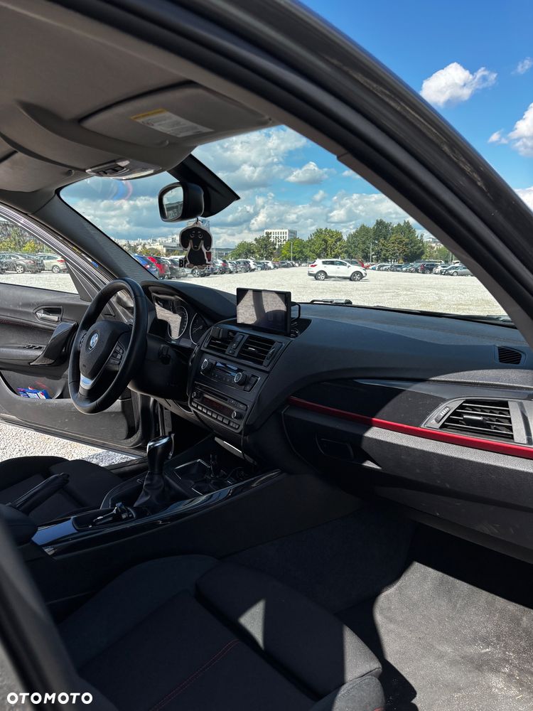 BMW Seria 1 116d Sport Line - 12