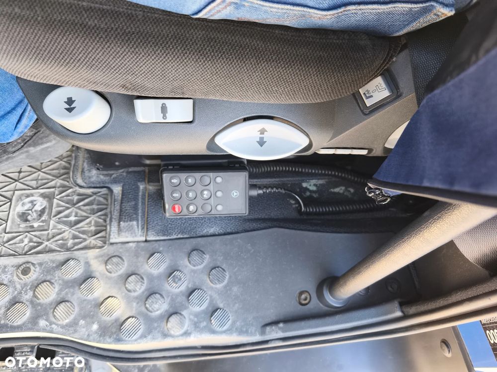 Mercedes-Benz Actros 1832L - 18