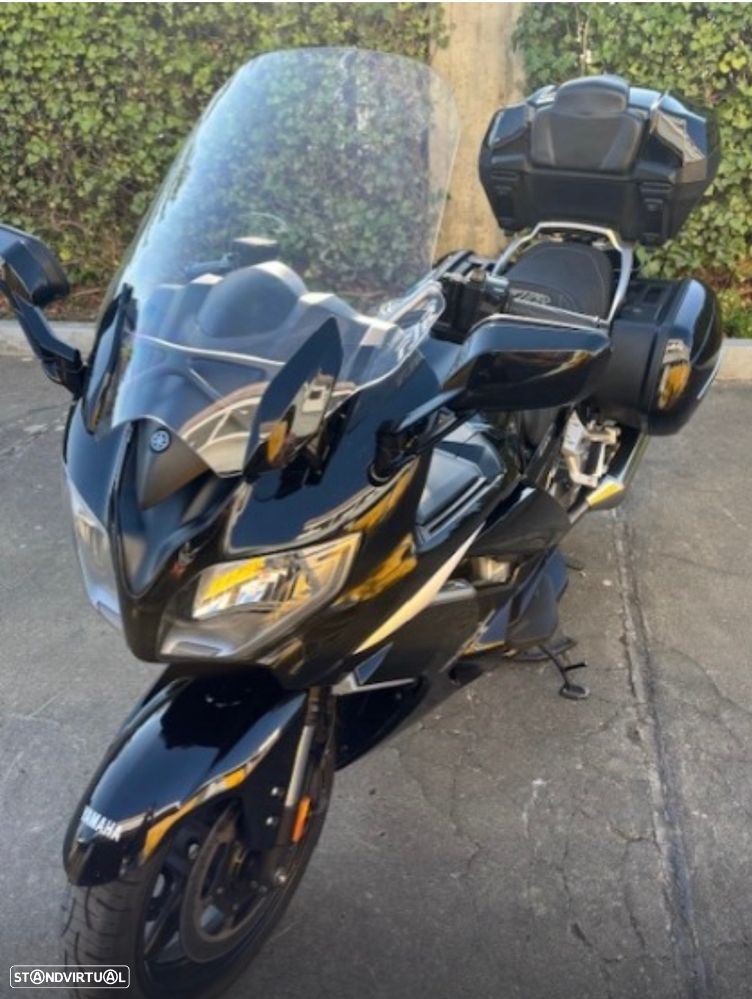 Yamaha FJR - 3