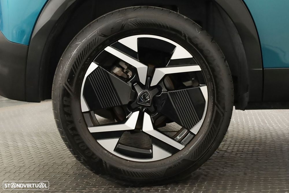Peugeot 2008 1.2 PureTech Allure - 5