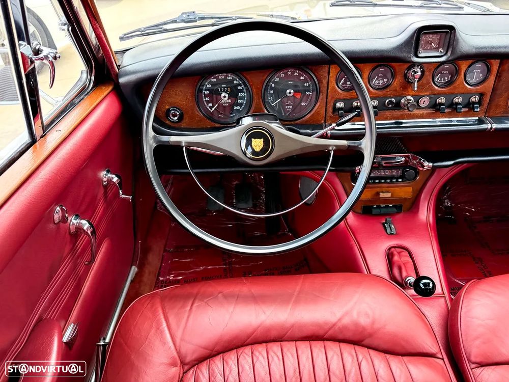Jaguar 420G - 10