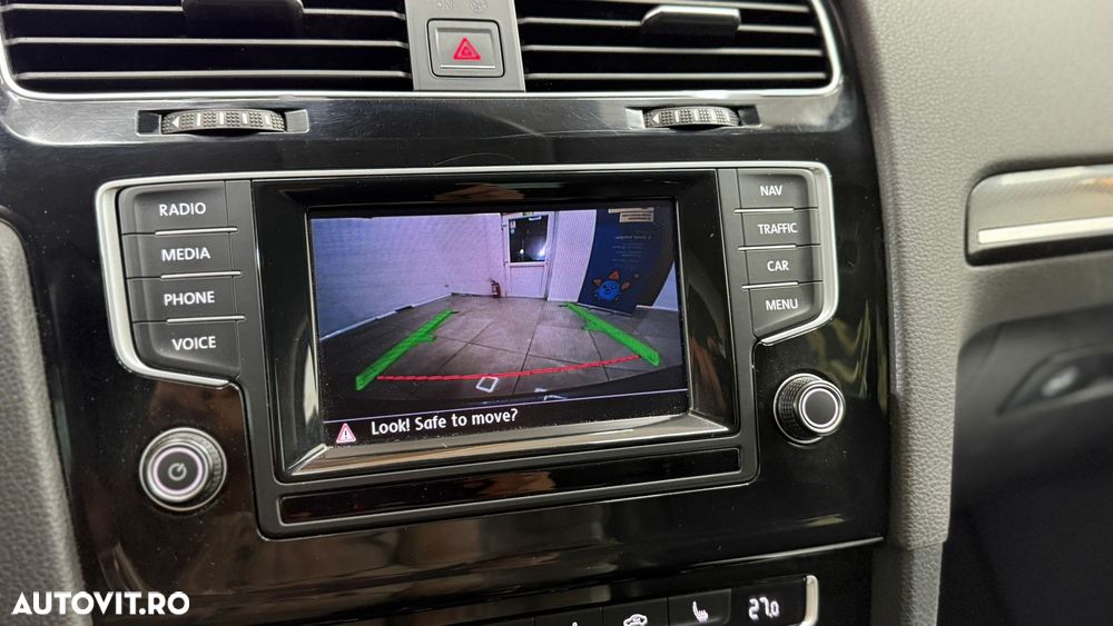 Volkswagen Golf - 19