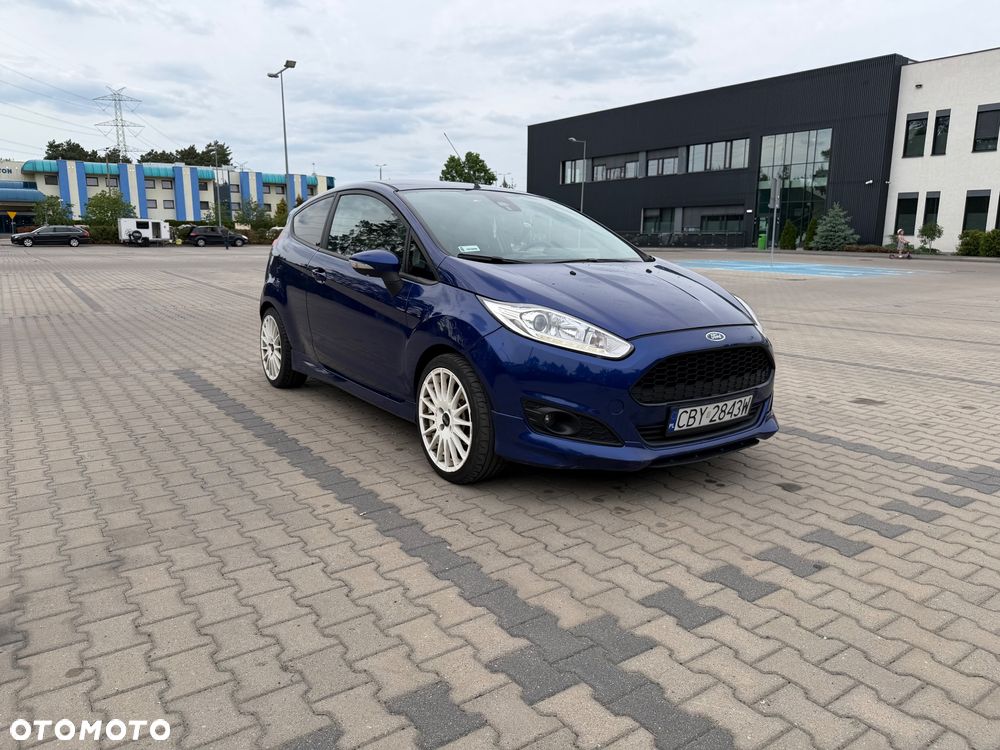 Ford Fiesta 1.6 TDCi Sport - 5