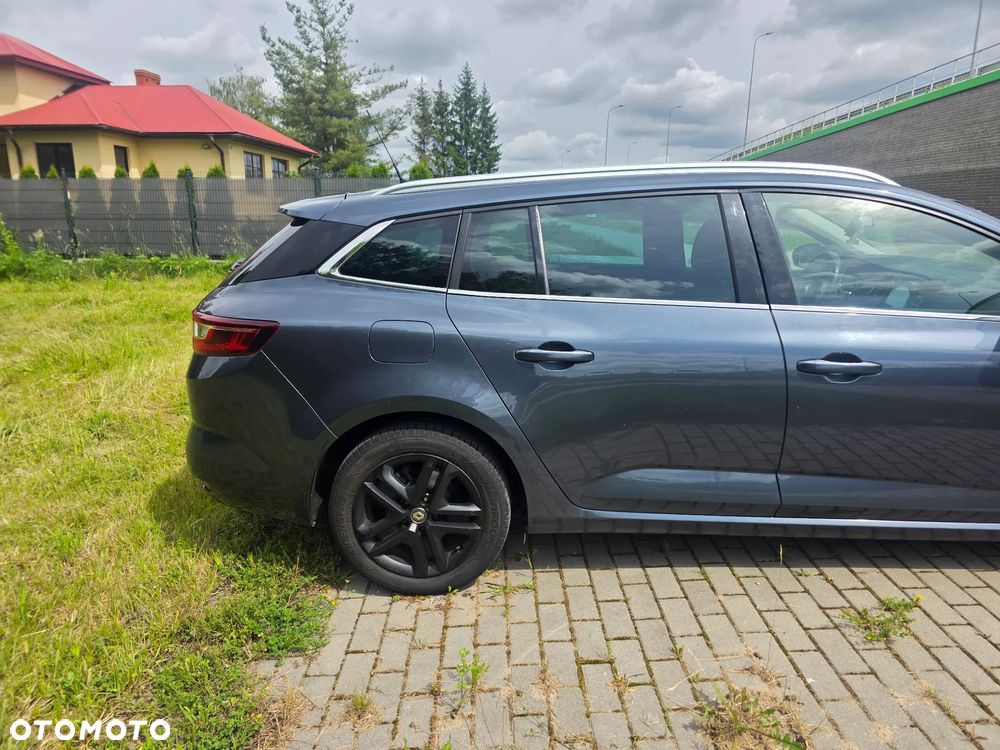 Renault Megane 1.3 TCe FAP Limited EDC - 11