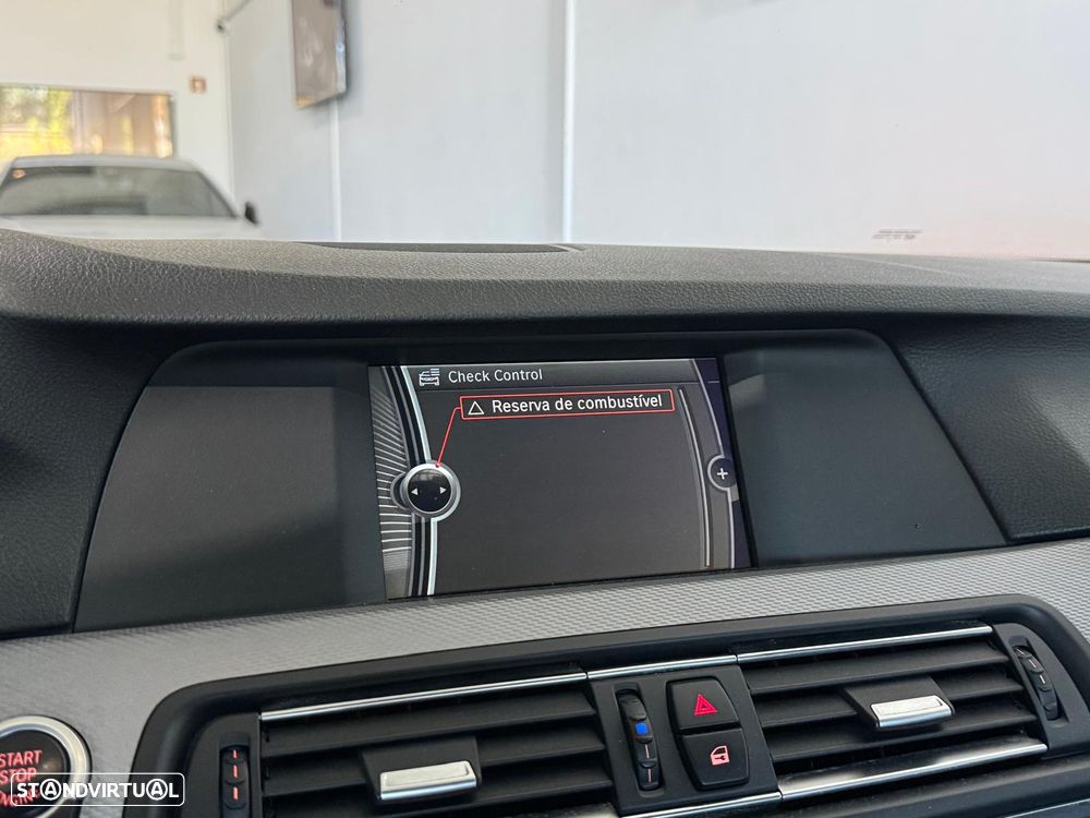 BMW 520 d Pack M - 31