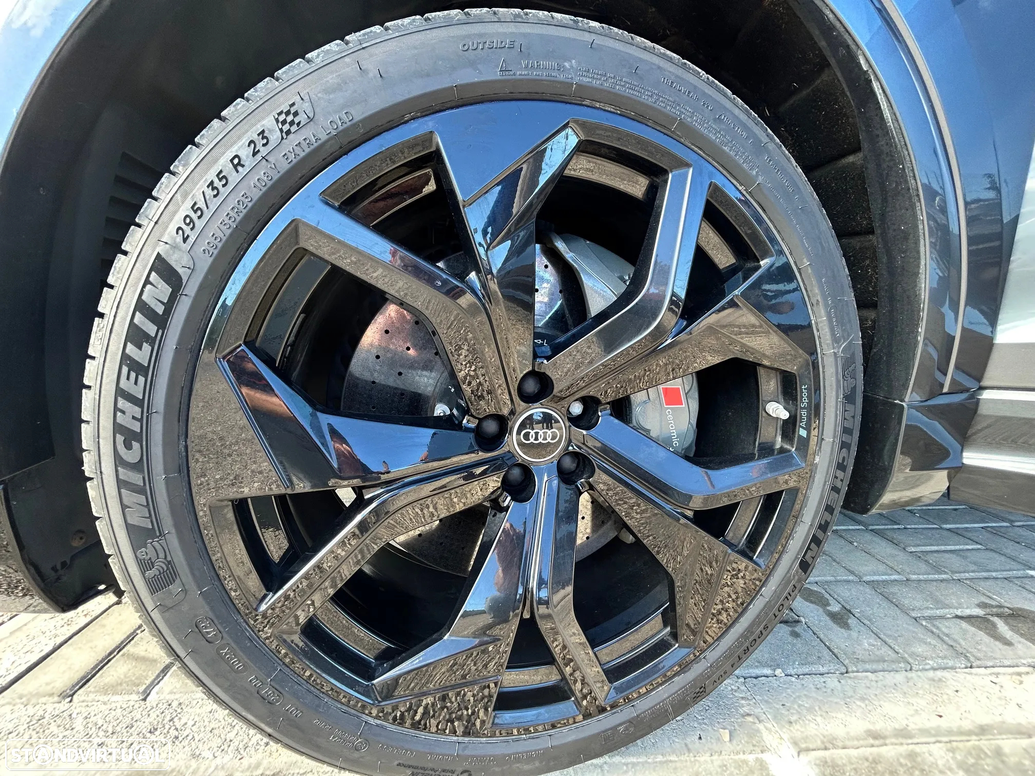 Audi RS Q8 4.0 TFSI quattro Tiptronic - 13