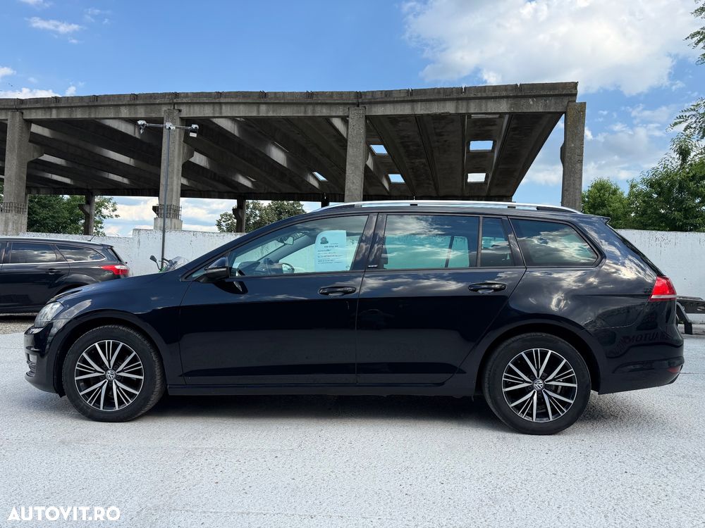 Volkswagen Golf 1.6 TDI Highline - 5