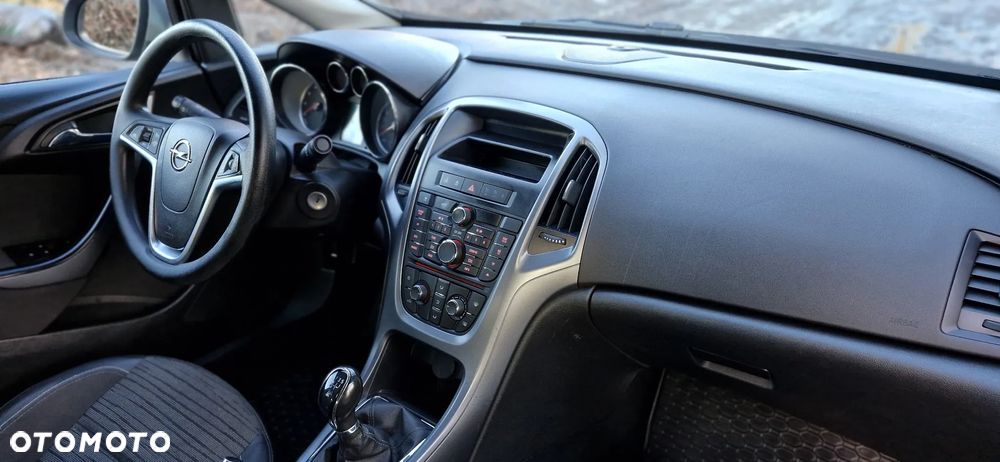 Opel Astra 1.6 Enjoy - 24