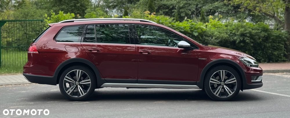 Volkswagen Golf - 4