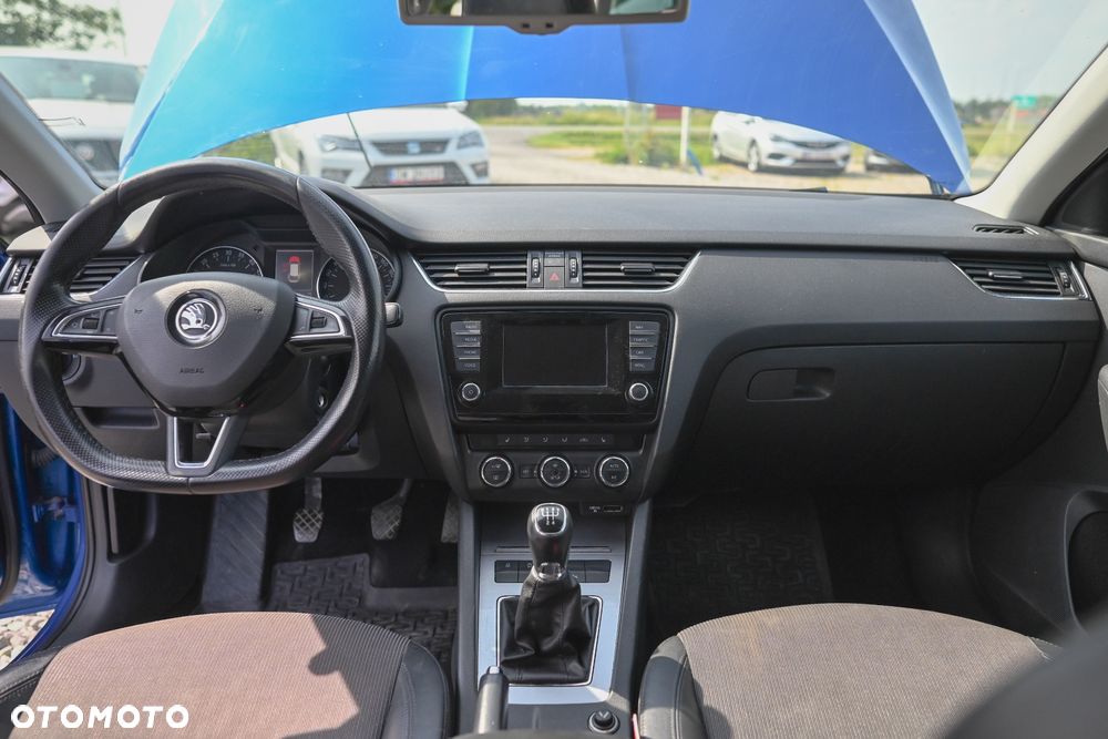 Skoda Octavia 1.6 TDI Elegance - 11