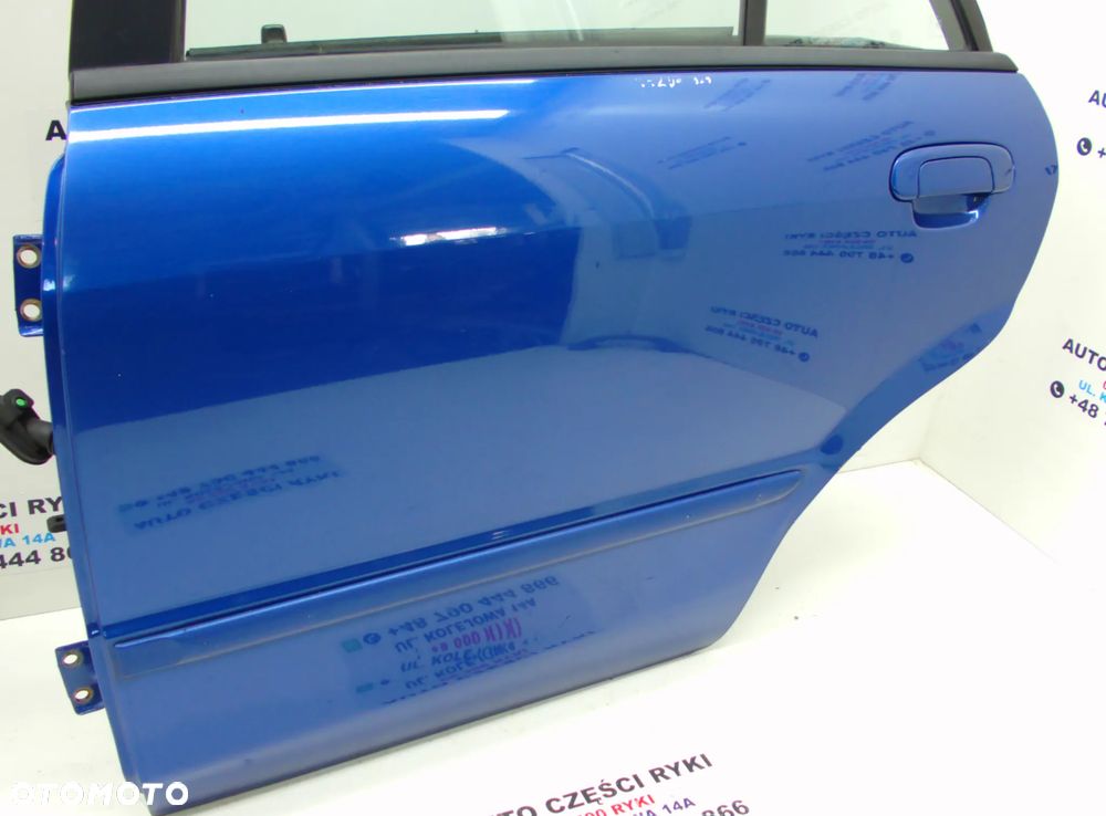 Mazda 323F  Drzwi Prawe Lewe Tył 20P - 4