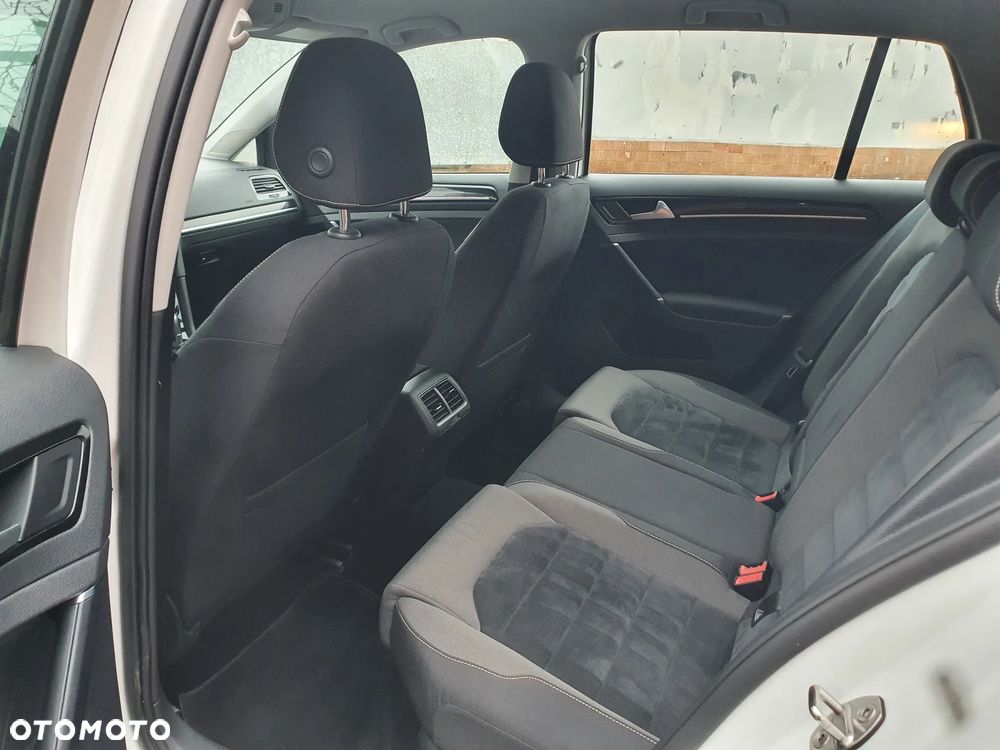 Volkswagen Golf 1.4 TSI BlueMotion Technology DSG Comfortline - 13