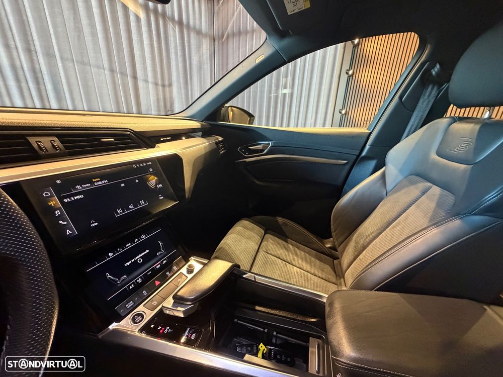 Audi e-tron Sportback 55 quattro S line - 24