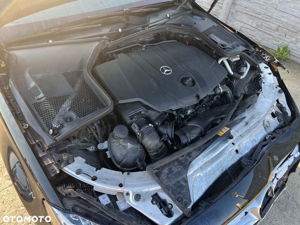 Mercedes-Benz Klasa C 220 d 9G-TRONIC AMG Line - 24