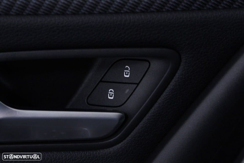Mercedes-Benz A 200 - 22