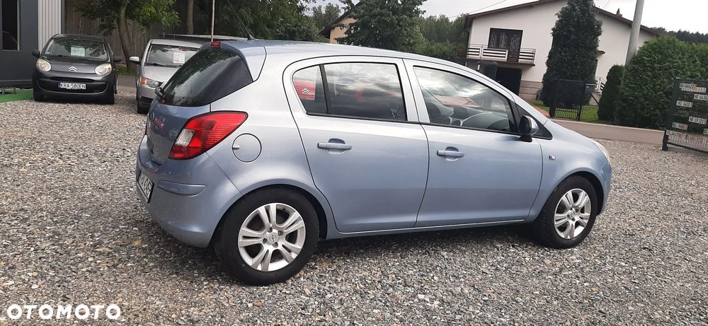 Opel Corsa - 18