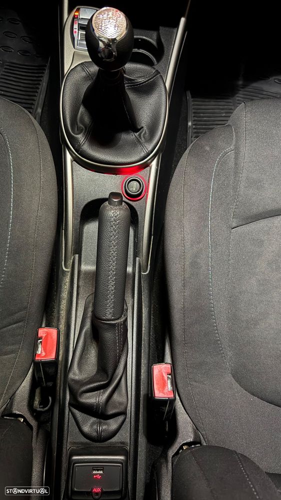 Alfa Romeo MiTo - 10