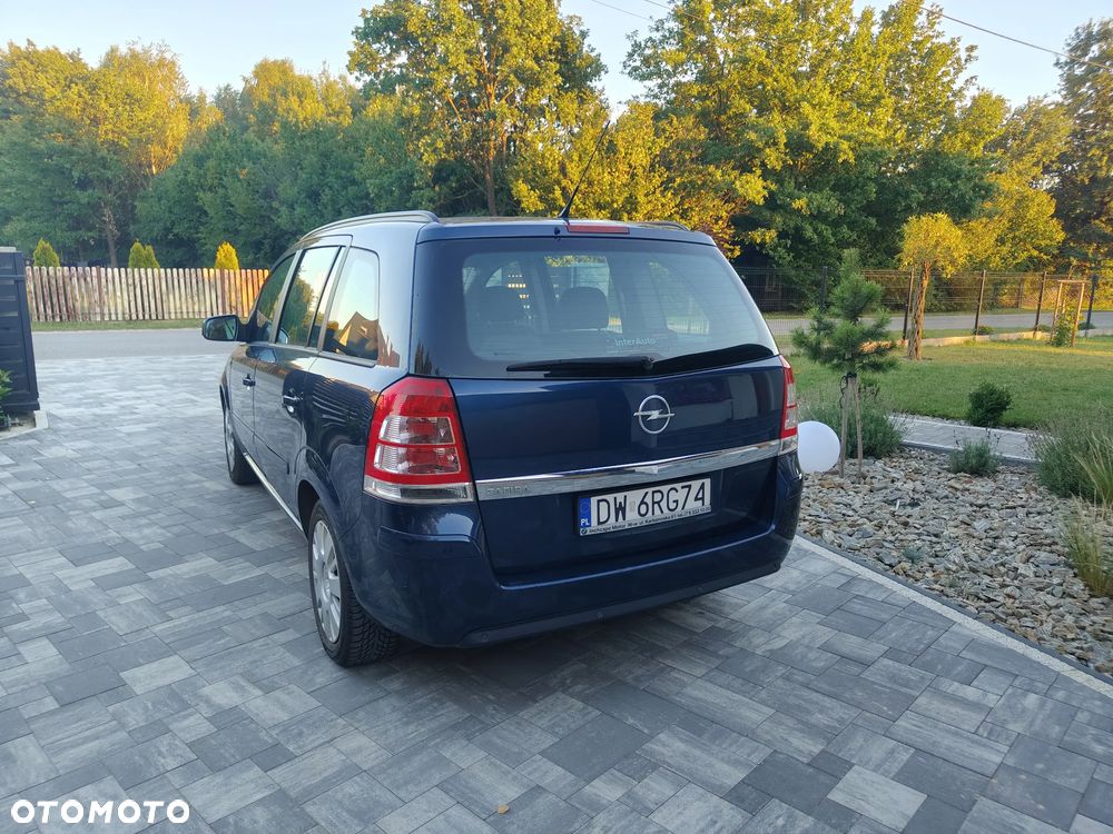 Opel Zafira 1.6 Cosmo EU5 - 3