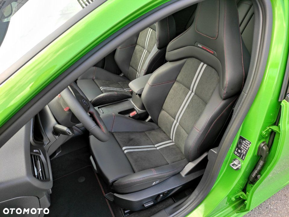 Ford Focus - 25