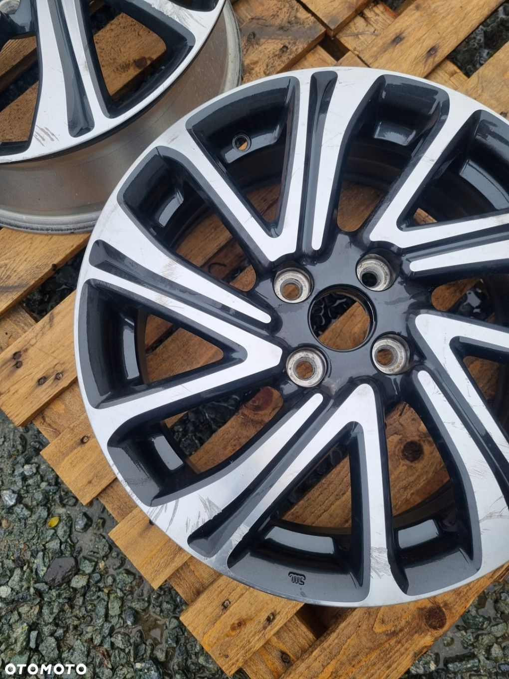 SUZUKI SWIFT SX4 BALENO 6x16 ET45 4x100 80S5660 80S60 - 4