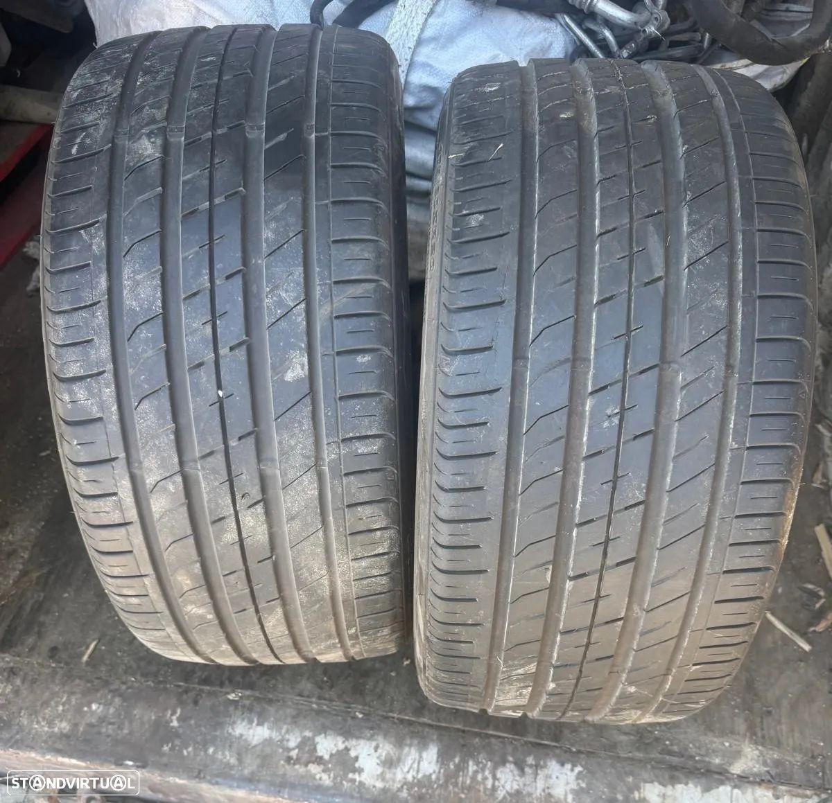 Peneu 275/30 R20 - 1