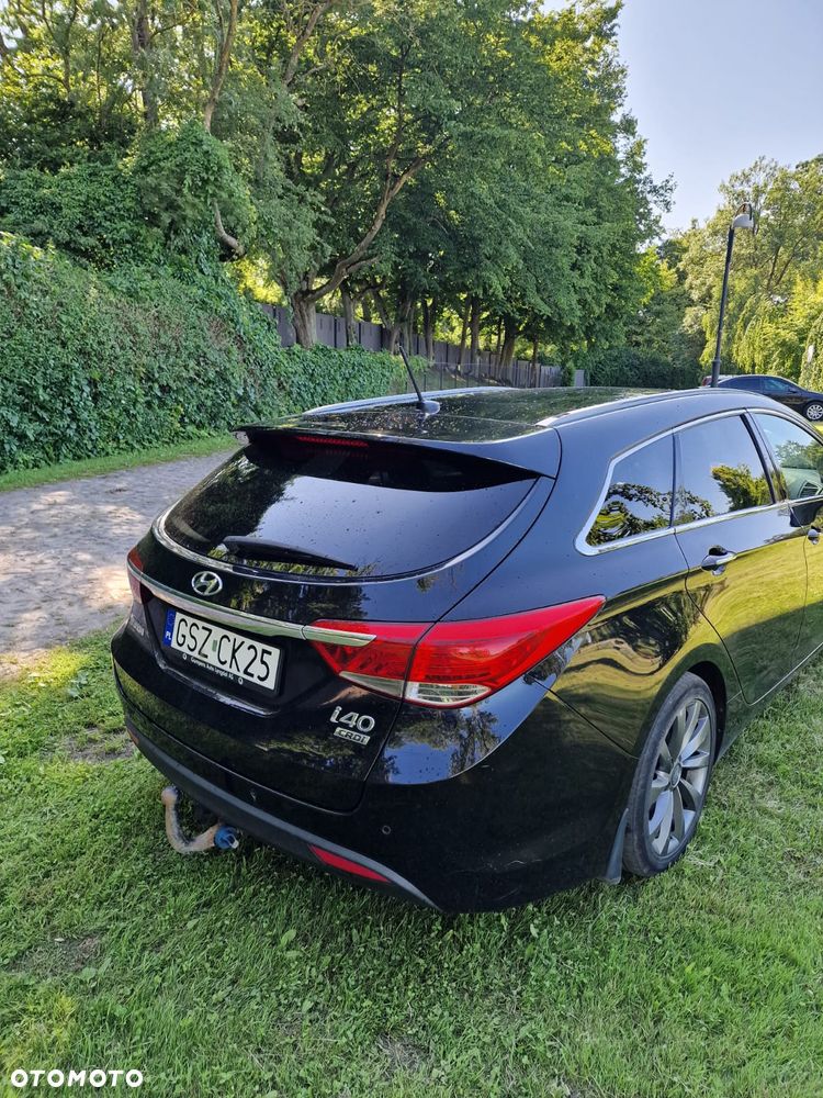 Hyundai i40 1.7 CRDi Comfort + - 7