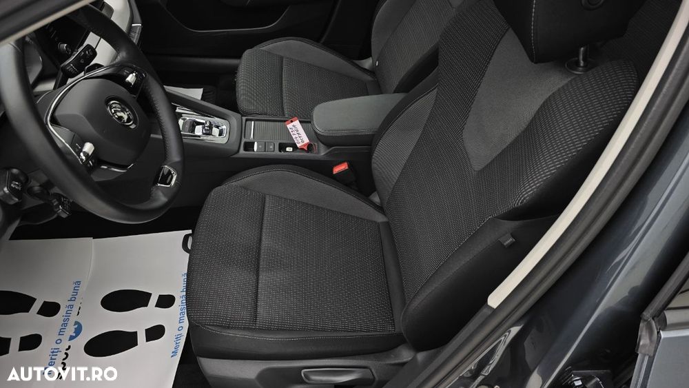 Skoda Octavia 2.0 TDI DSG Ambition - 12