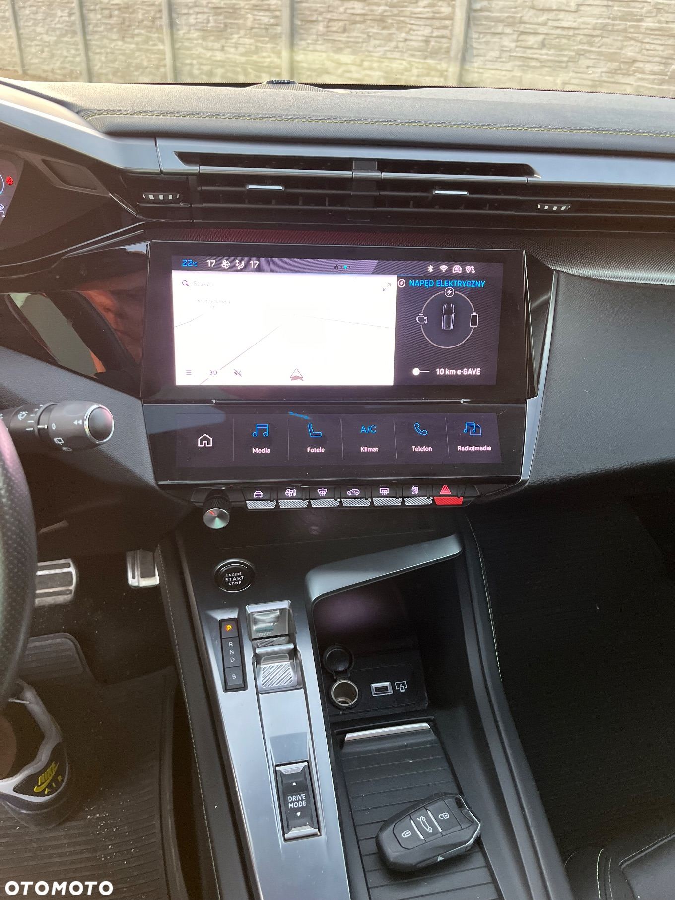 Peugeot 308 Plug-In Hybrid 225 e-EAT8 GT - 20