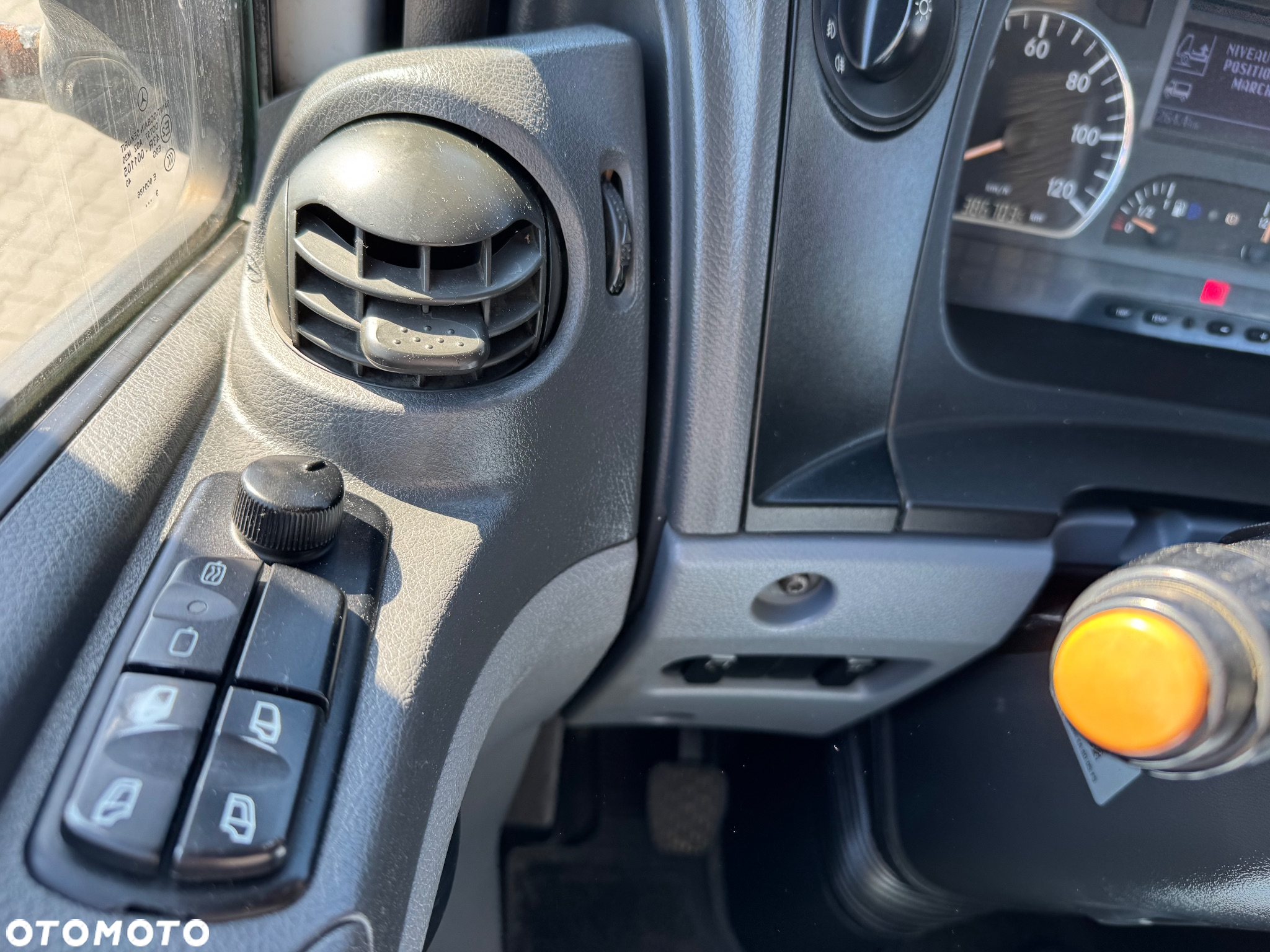 Mercedes-Benz AXOR 2533 6x2 podnoszona/skrętna Dżwig Palfinger Hwytak Rotator - 32