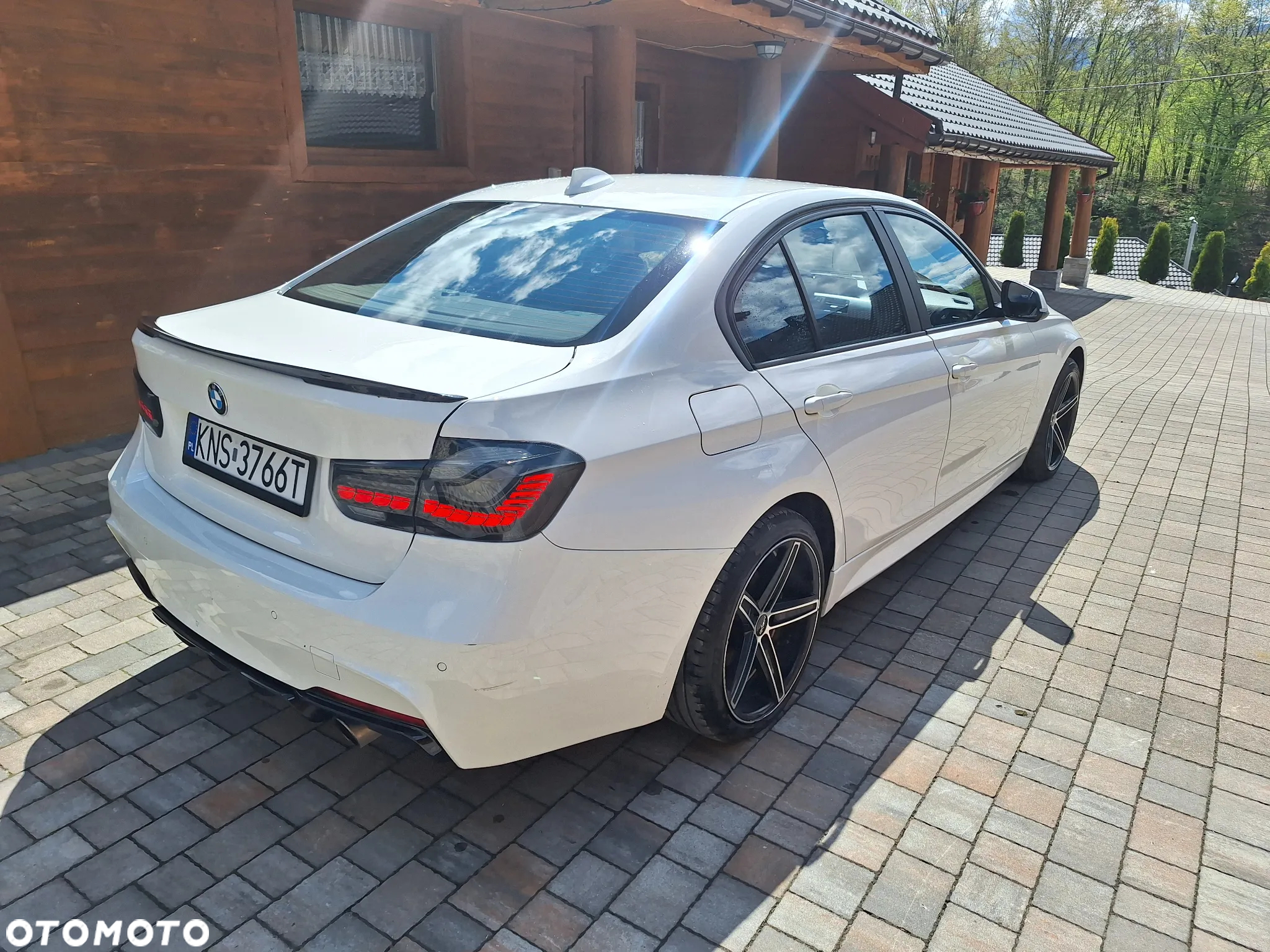 BMW Seria 3 320i Sport Line - 11