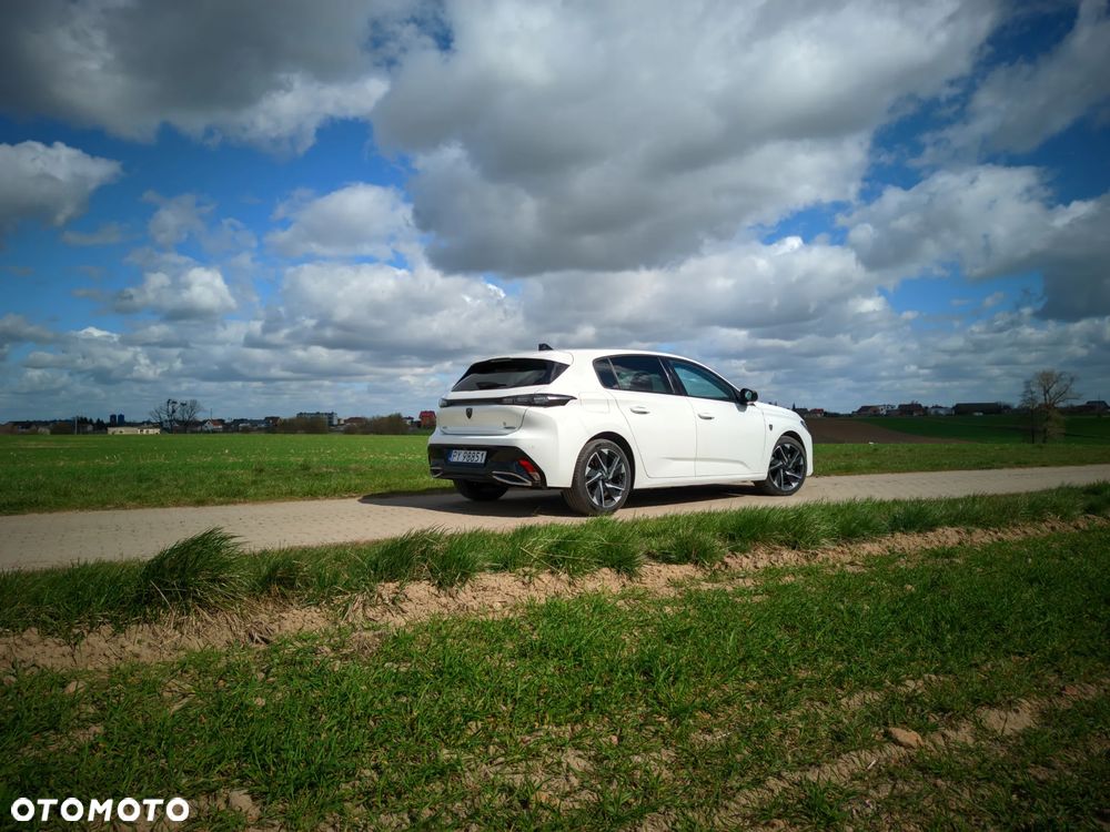 Peugeot 308 1.6 Hybrid PHEV Allure EAT8 - 10