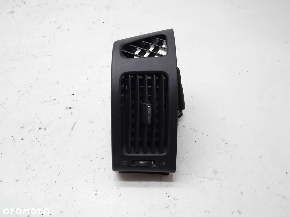 KRATKA NAWIEWU KONSOLI 97480-2R000 HYUNDAI I30 I LIFT LEWA ORYGINAŁ