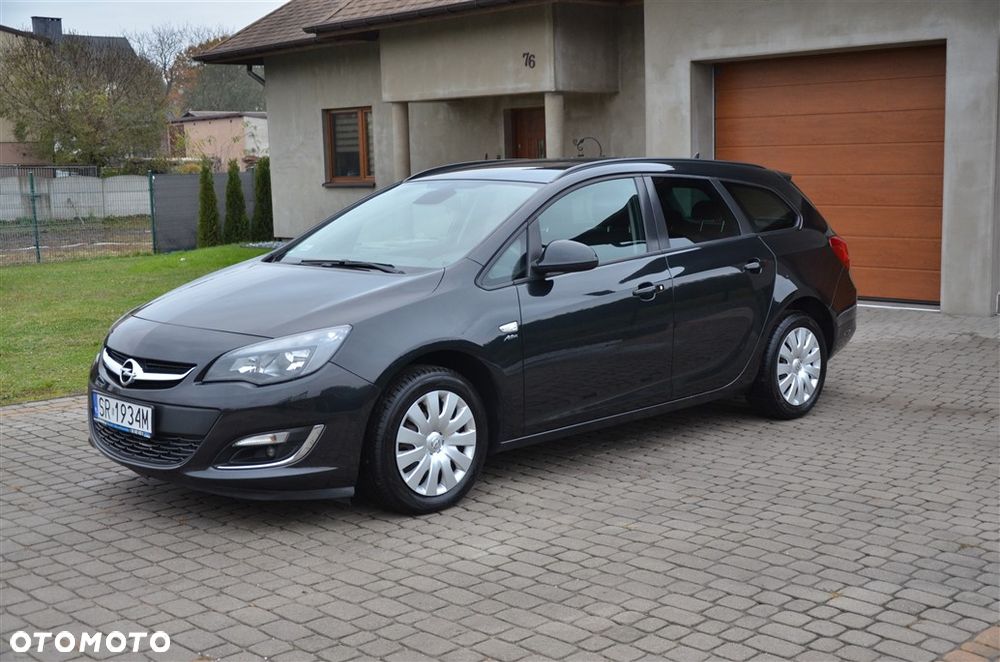 Opel Astra 2013 photo 5