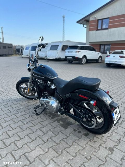 Harley-Davidson Softail Standard - 1