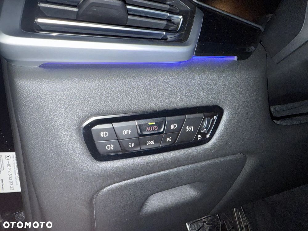 BMW X5 M M50d - 13
