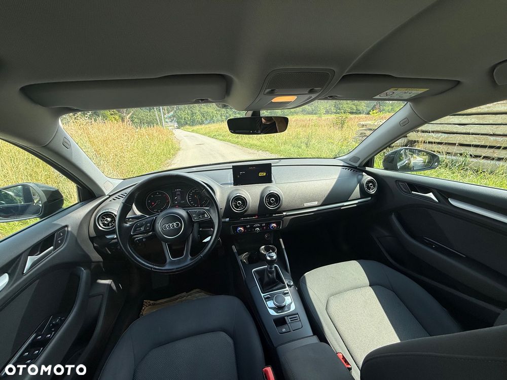 Audi A3 Sportback 1.6 TDI - 27