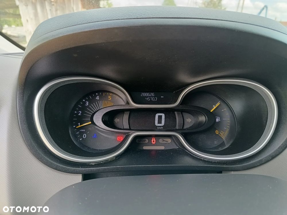 Renault Trafic L2H1 1.6 diesel 140kM 2014rok WEBASTO, CZUJNIKI PARKOWANIA, HAK, BAGAŻNIK DACHOWY, drzwi przesuwne z obu stron, stan BDB, BEZWPADKOWY! - 7