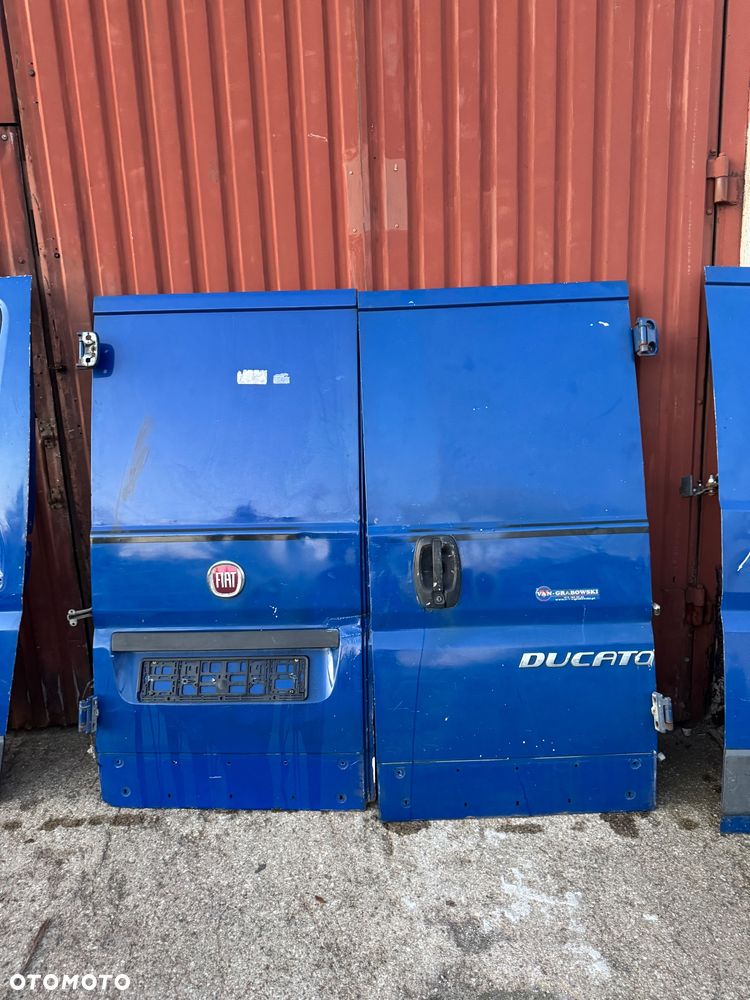 Fiat ducato 3 06-14 drzwi niebieskie niebieski niskie prawe lewe przednie przód drzwi niskie lusterko zawiasy drzwi tylnich skrzydła drzwi tylne prawe lewe tył niskie drzwi przesuwne  maska niebieska lampa przednia prawa lewa - 5
