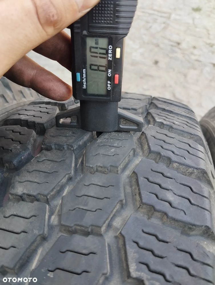 DĘBICA QUARTET FRIGO M+S 205 75 16C 110/108 P - 3