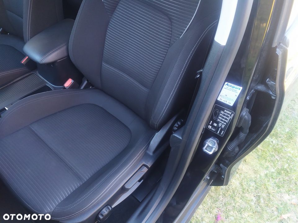 Ford Focus - 24