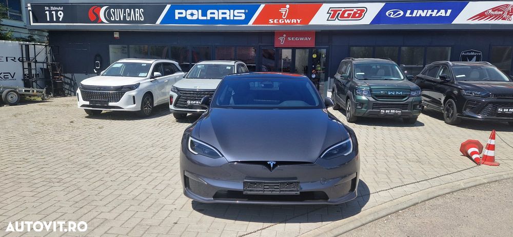 Tesla Model S - 3
